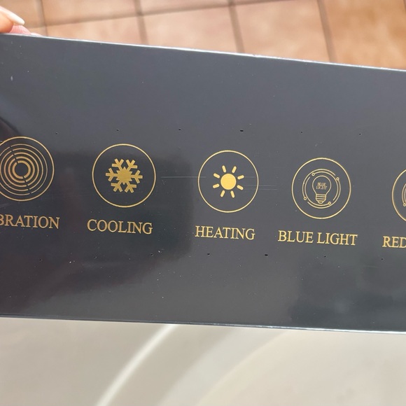 NEW Cinderella Super Power Anti-Aging Skincare Device BNIB/SEALED - Picture 4 of 16